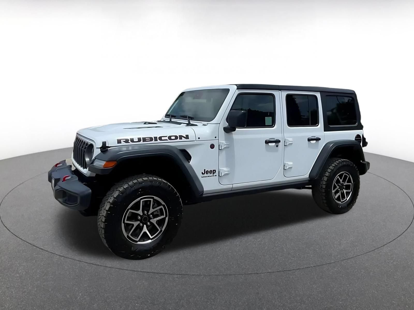 Used 2025 Jeep Wrangler Unlimited Rubicon AWD/4WD image 6