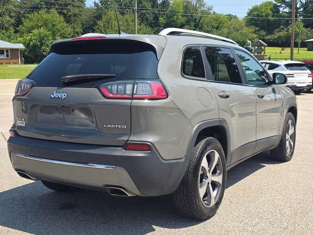 Used 2020 Jeep Cherokee Limited AWD/4WD image 5
