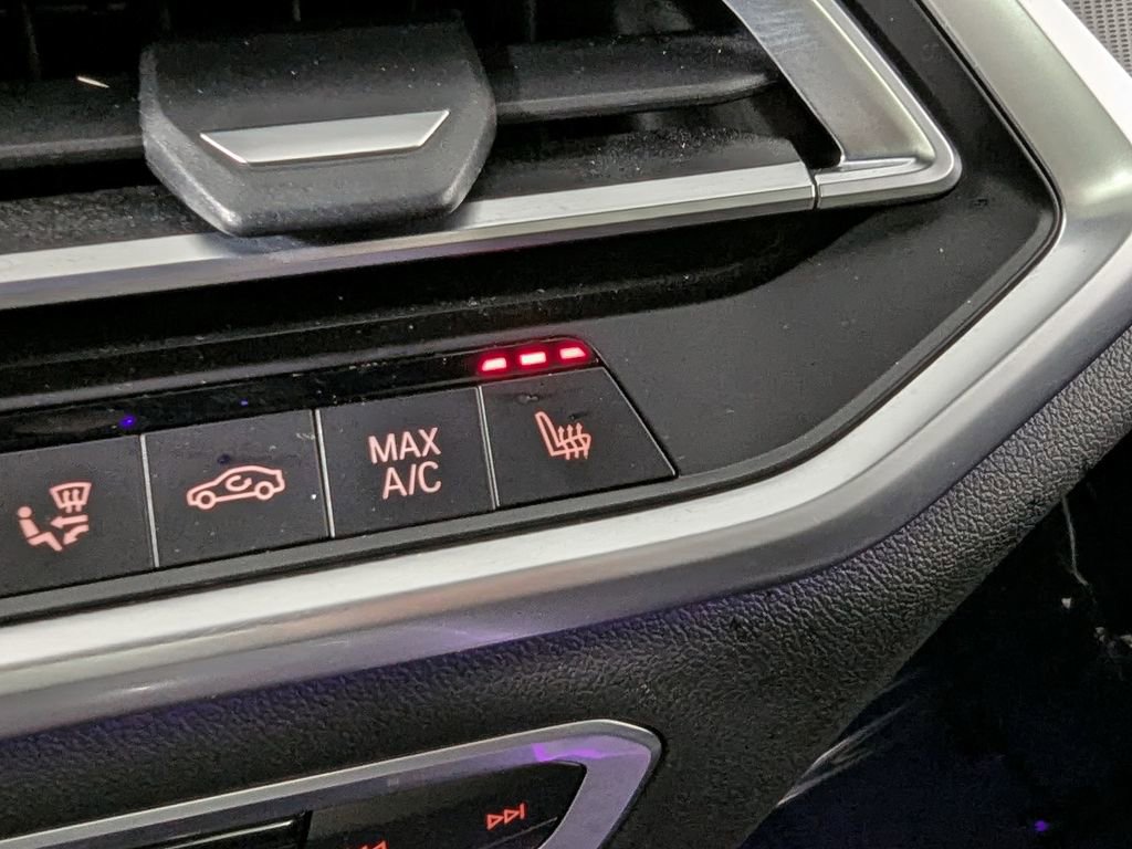 Used 2021 BMW X5 xDrive40i w/ Premium Package image 24