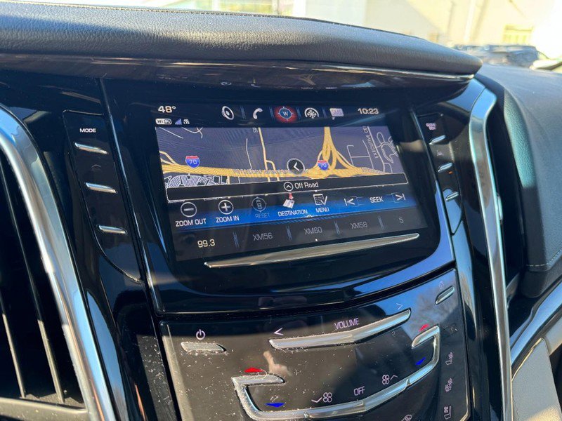 Used 2018 Cadillac Escalade Premium Luxury image 23