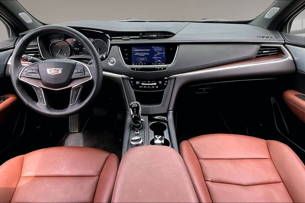 New 2026 Cadillac XT5 Premium Luxury w/ Driver Assist Package FWD image 5