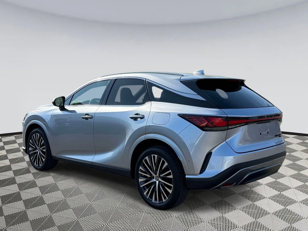 Used 2026 Lexus RX 350 w/ Convenience Package image 4
