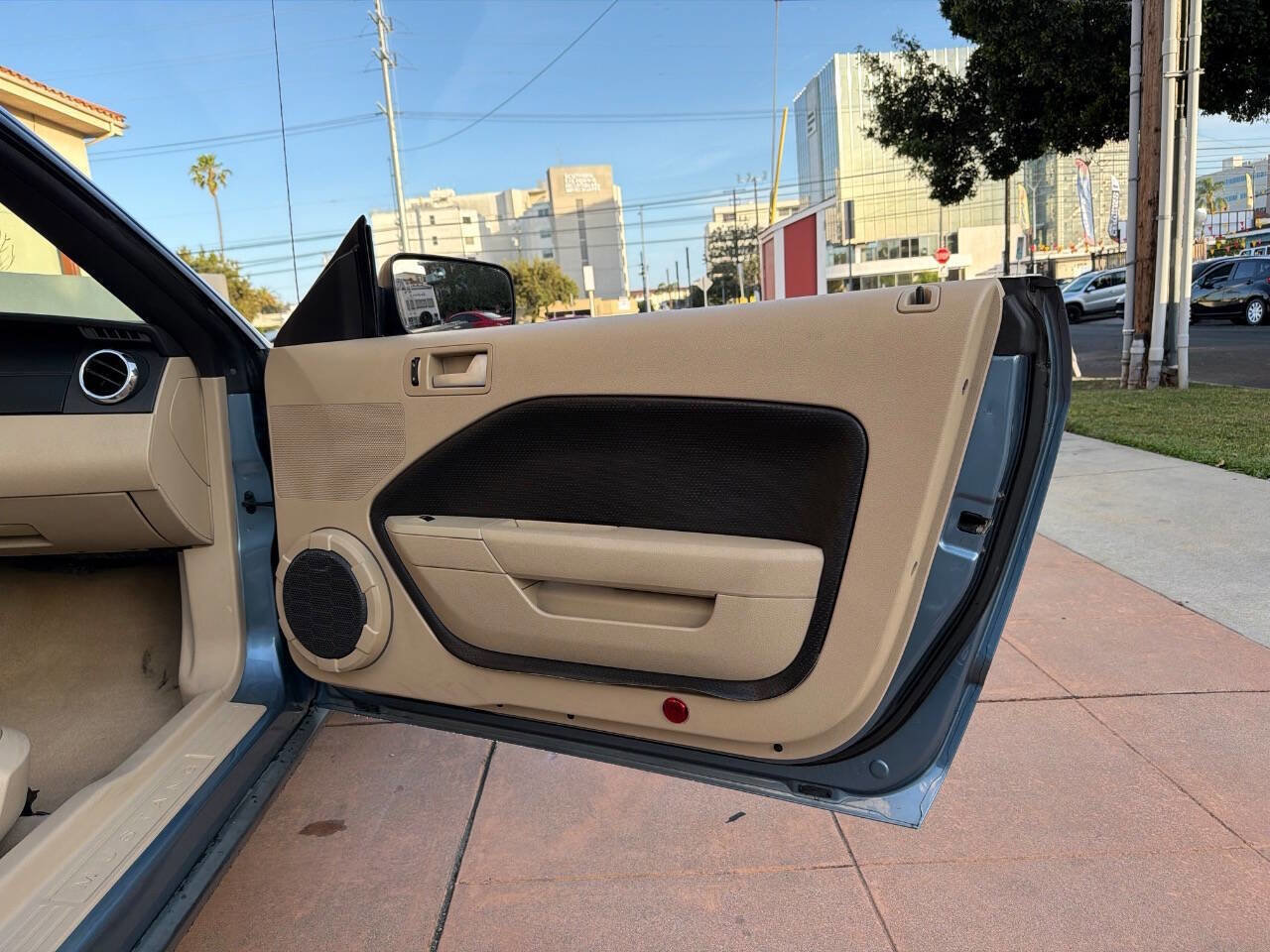 Used 2007 Ford Mustang Premium RWD image 33