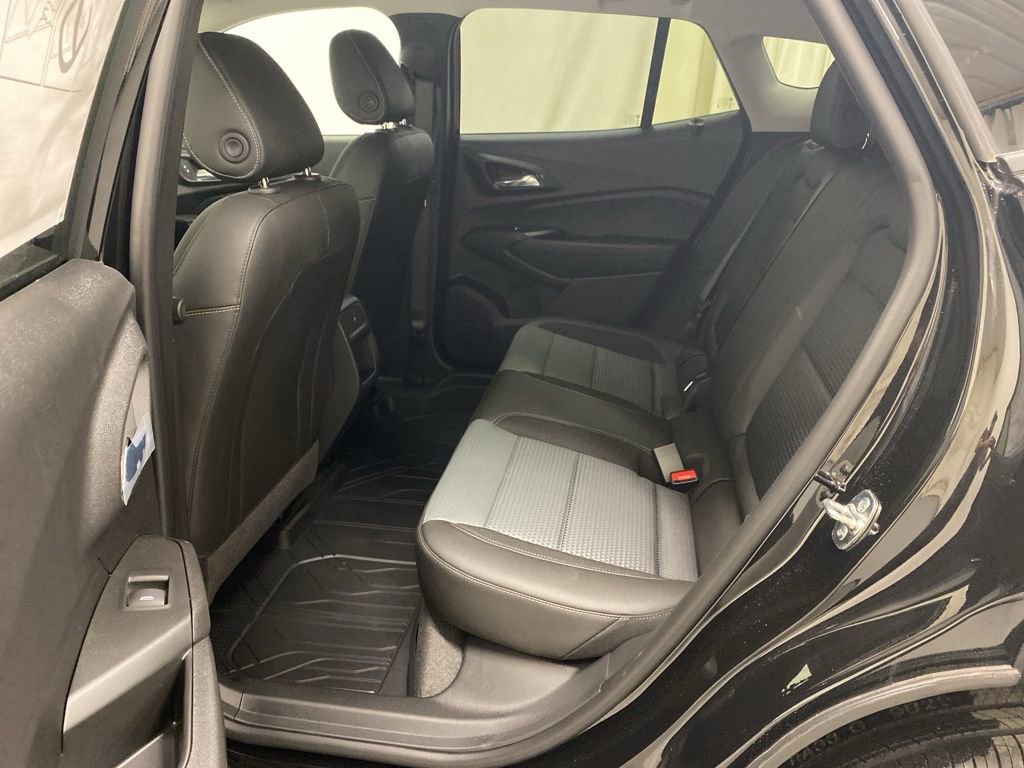 New 2026 Chevrolet Trax LT w/ Driver Confidence Package image 16