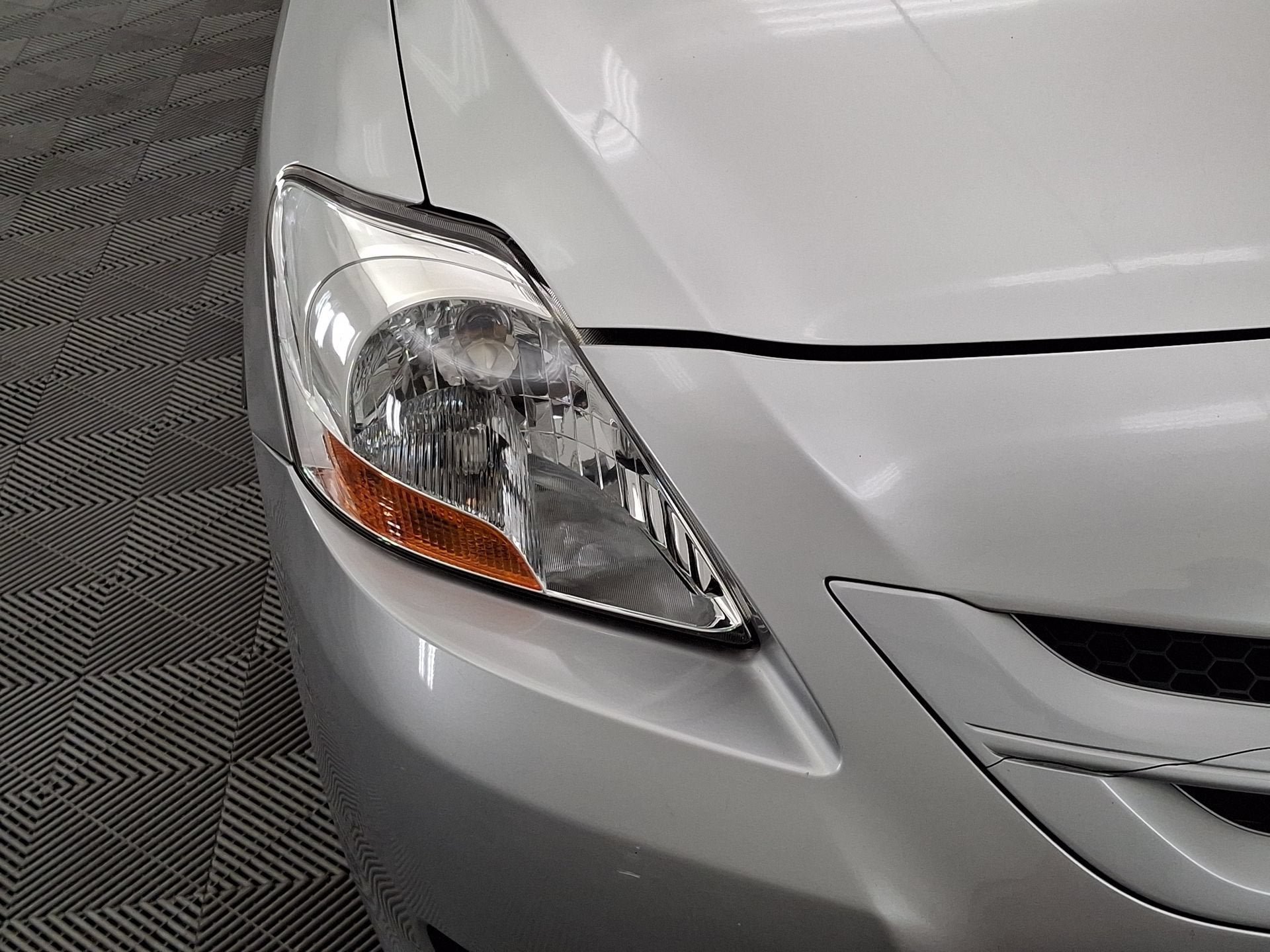 Used 2007 Toyota Yaris S FWD image 24