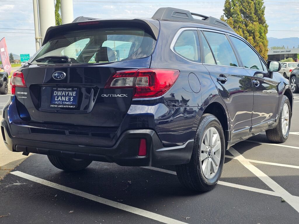 Used 2018 Subaru Outback 2.5i AWD/4WD image 5