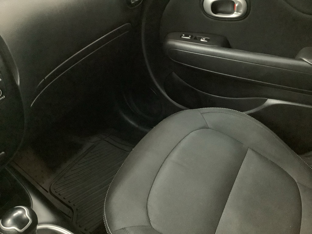 Used 2019 Kia Soul + image 21