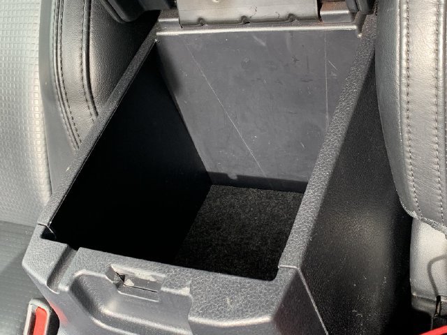 Certified 2019 Toyota Tacoma TRD Off-Road AWD/4WD image 12