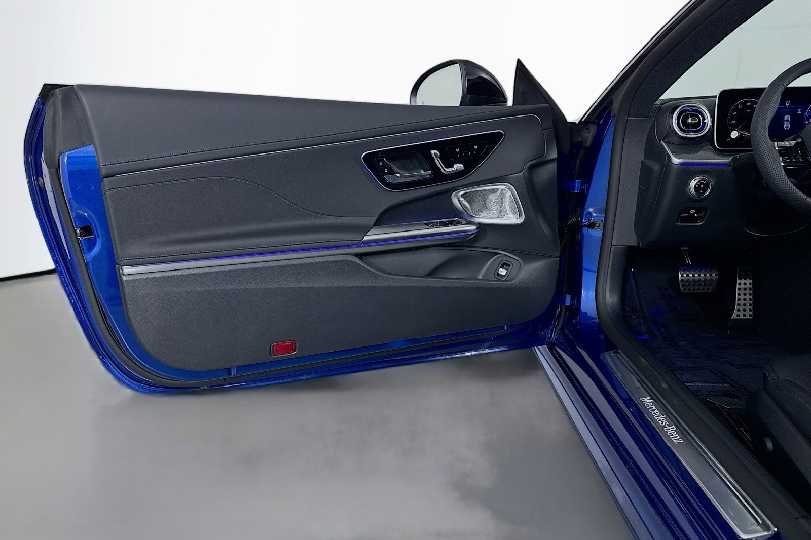 New 2026 Mercedes-Benz CLE 300 4MATIC Coupe image 20