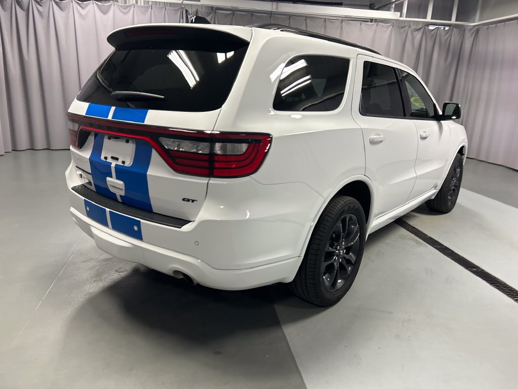 Used 2025 Dodge Durango GT AWD/4WD image 7
