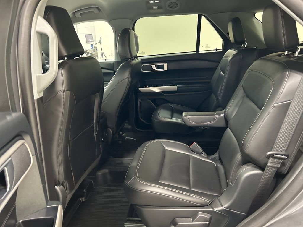 Certified 2023 Ford Explorer XLT w/ Equipment Group 202A image 27