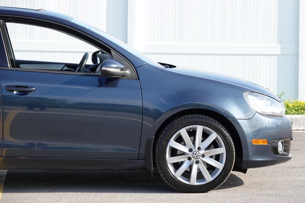 Used 2011 Volkswagen Golf TDI w/ Cold Weather Pkg FWD image 26