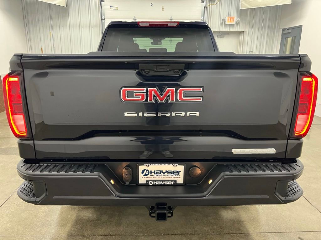 New 2026 GMC Sierra 1500 Elevation image 4