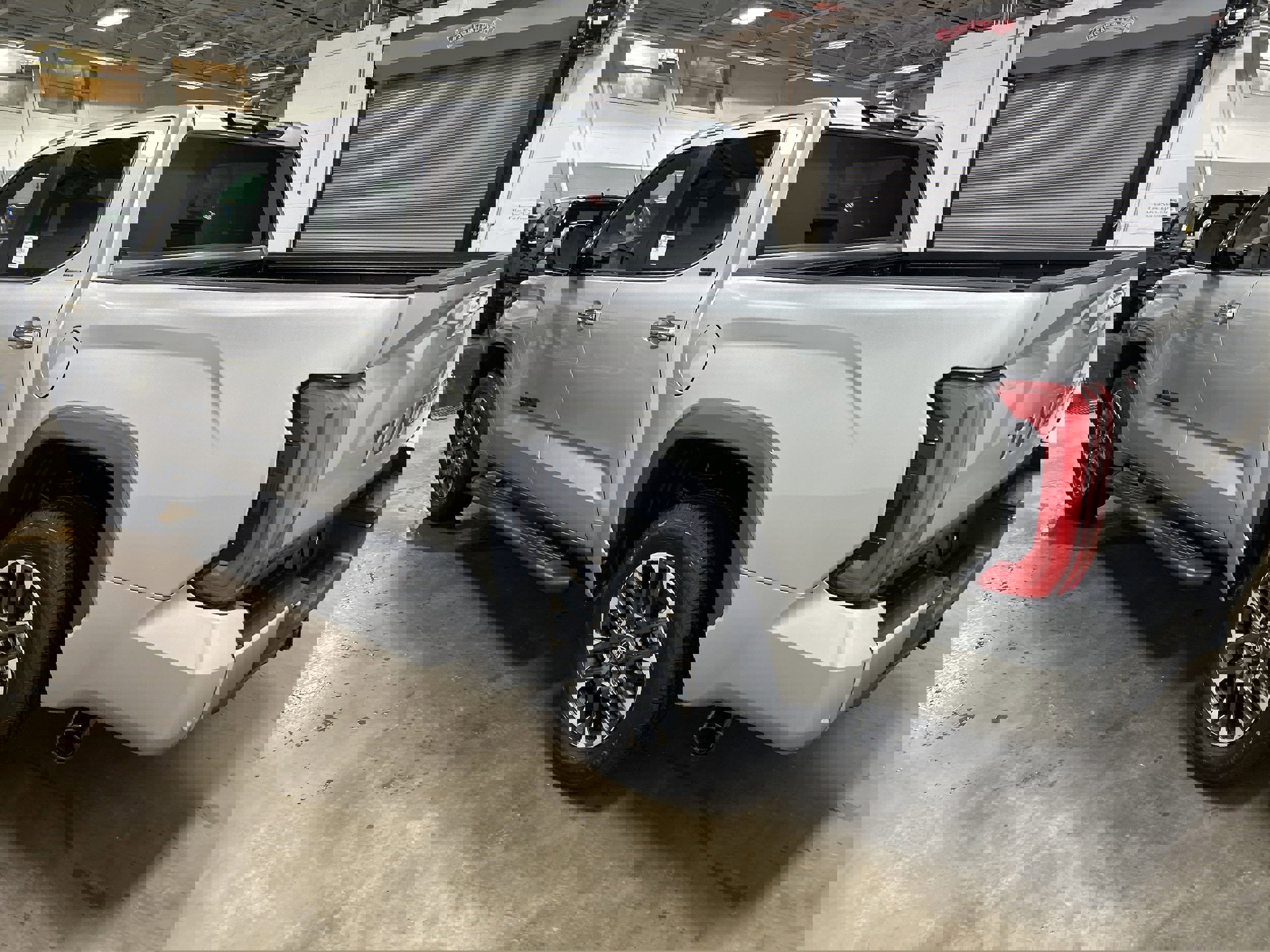 New 2025 Toyota Tundra Limited image 5