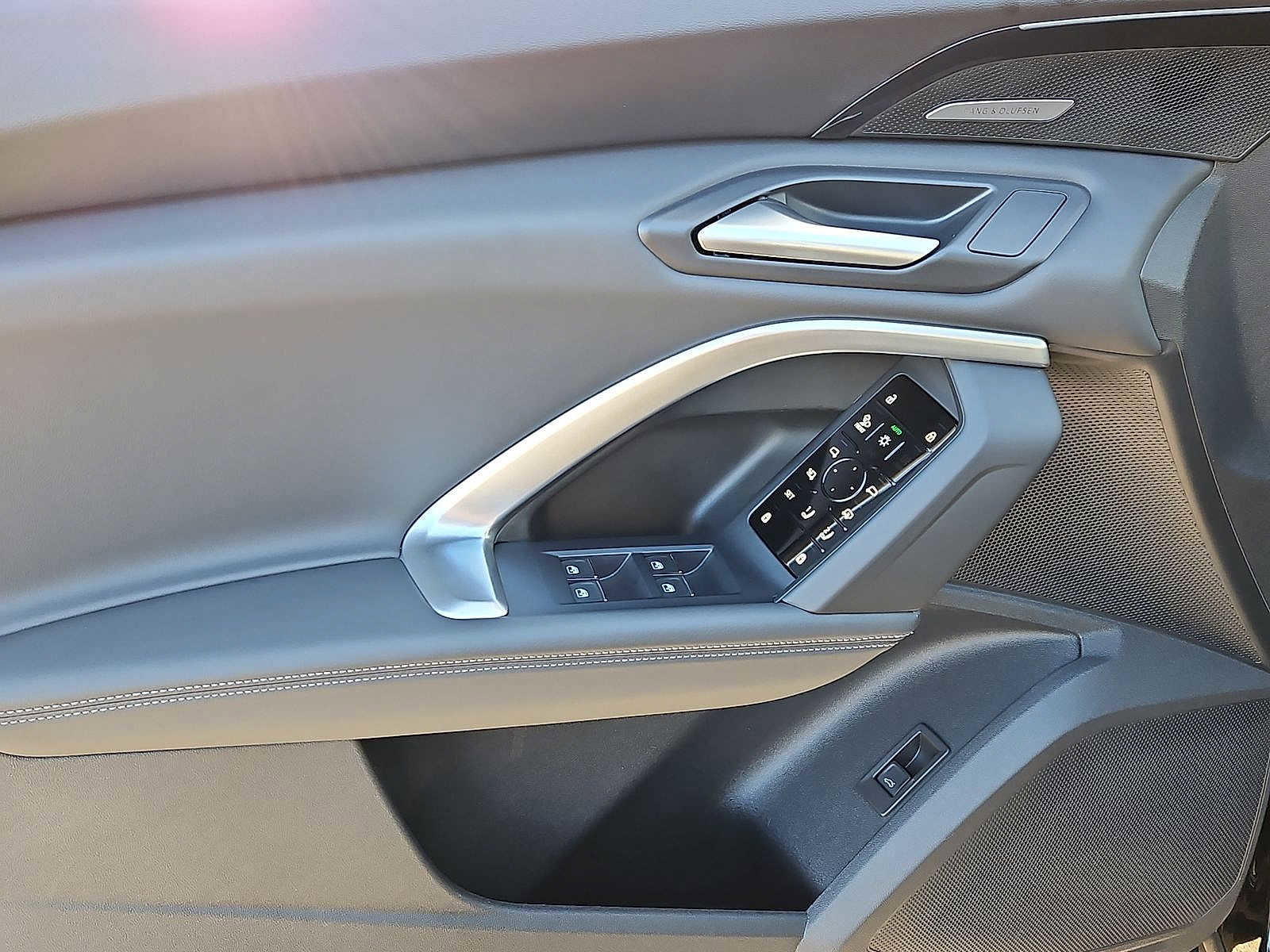 Certified 2025 Audi Q5 Premium Plus w/ Premium Plus image 10