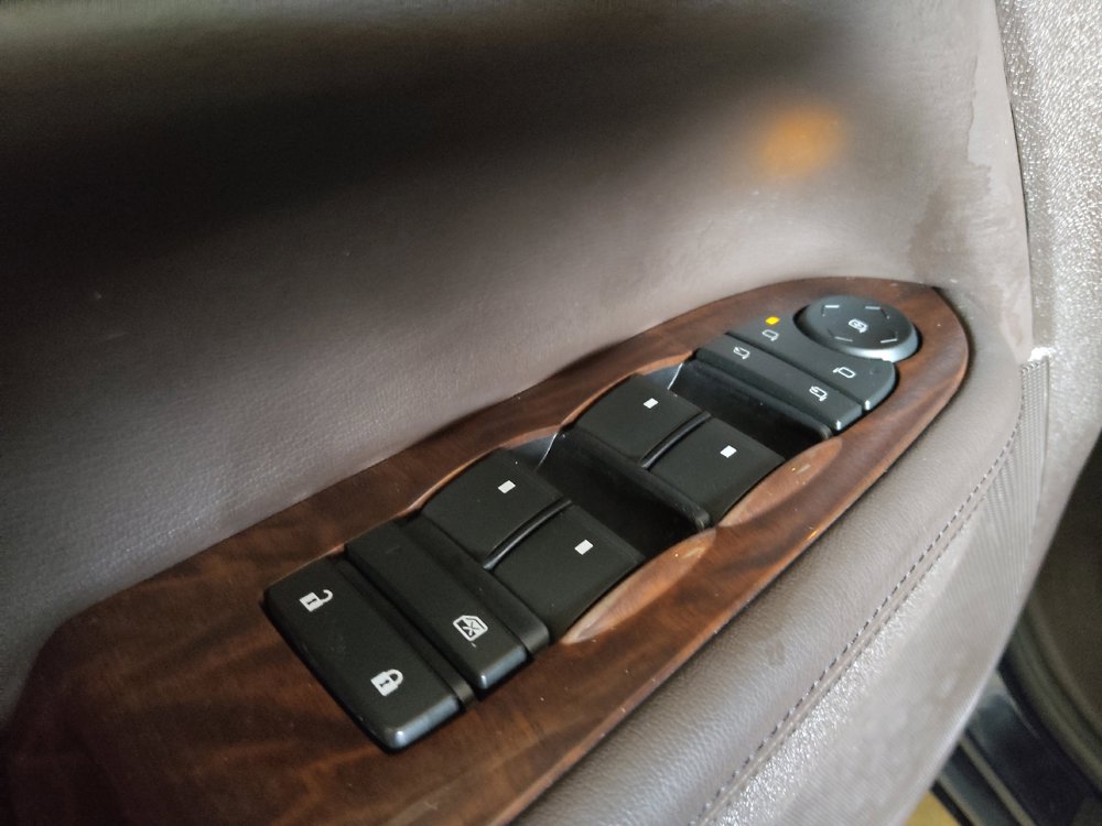 Used 2017 Buick Enclave Premium FWD image 27