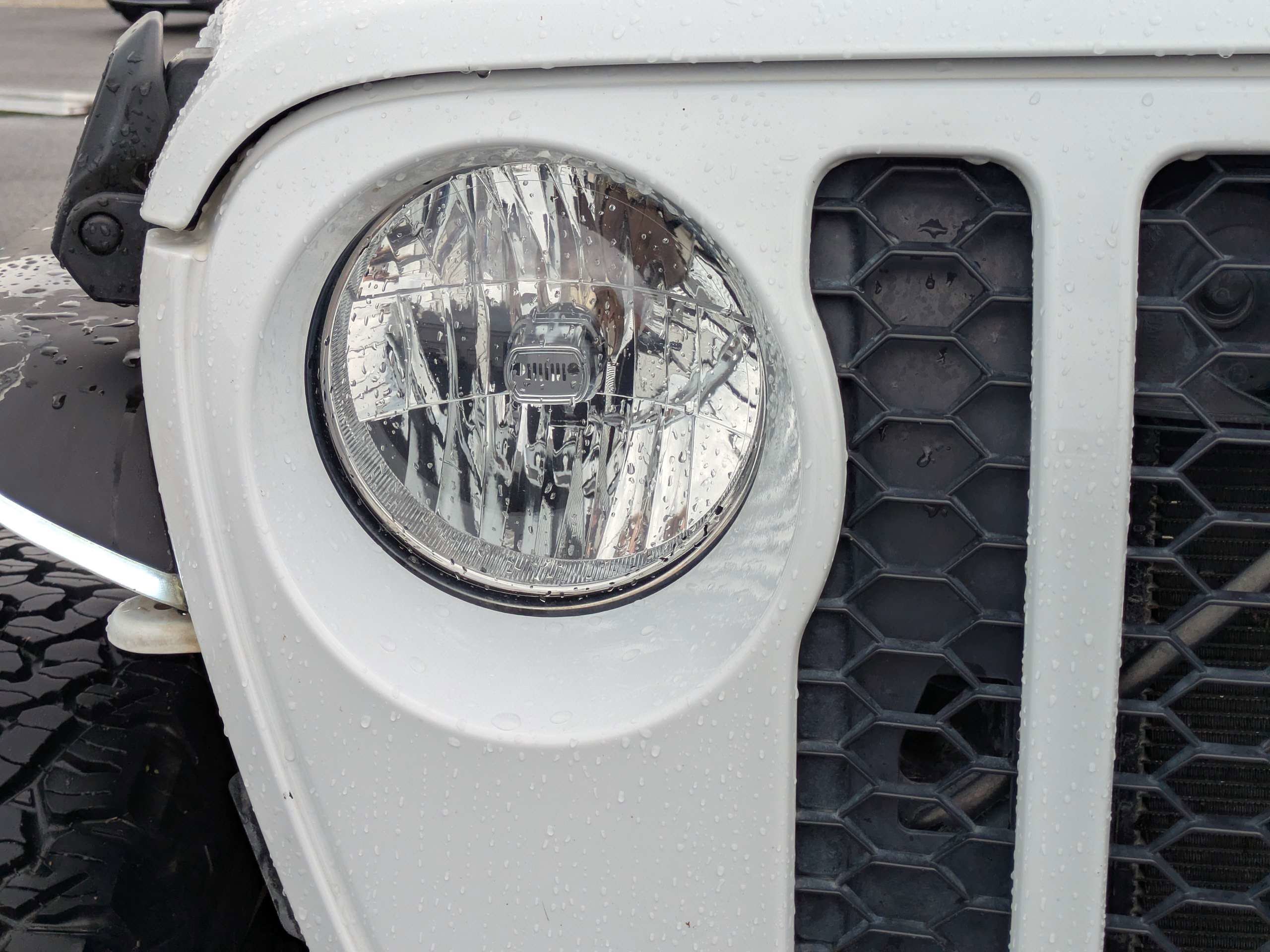 Used 2020 Jeep Gladiator Sport w/ Quick Order Package 24S AWD/4WD image 28