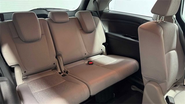 Used 2018 Honda Odyssey LX image 15