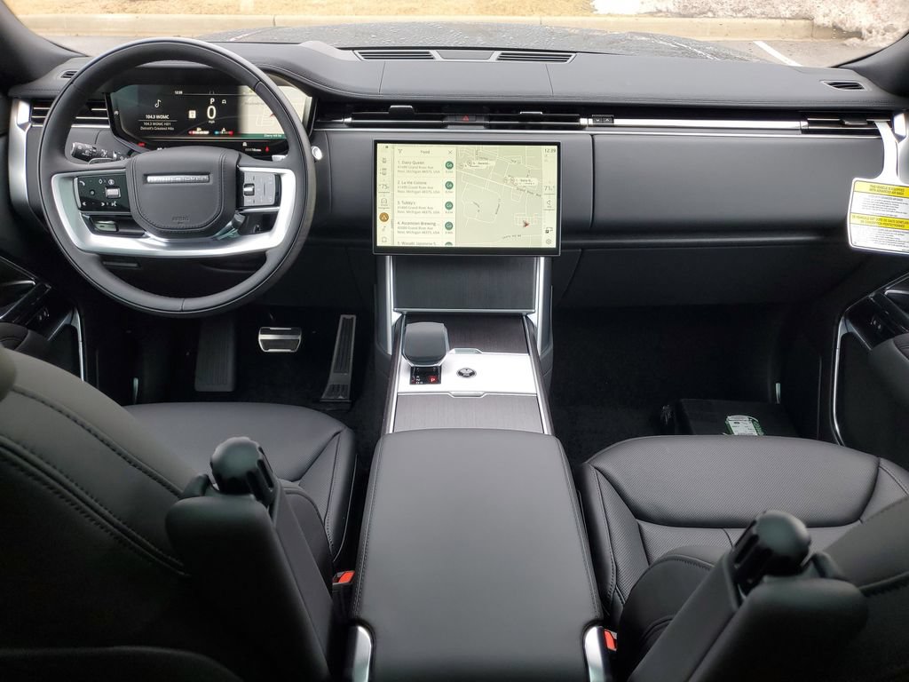 New 2026 Land Rover Range Rover Long Wheelbase SE AWD/4WD image 25