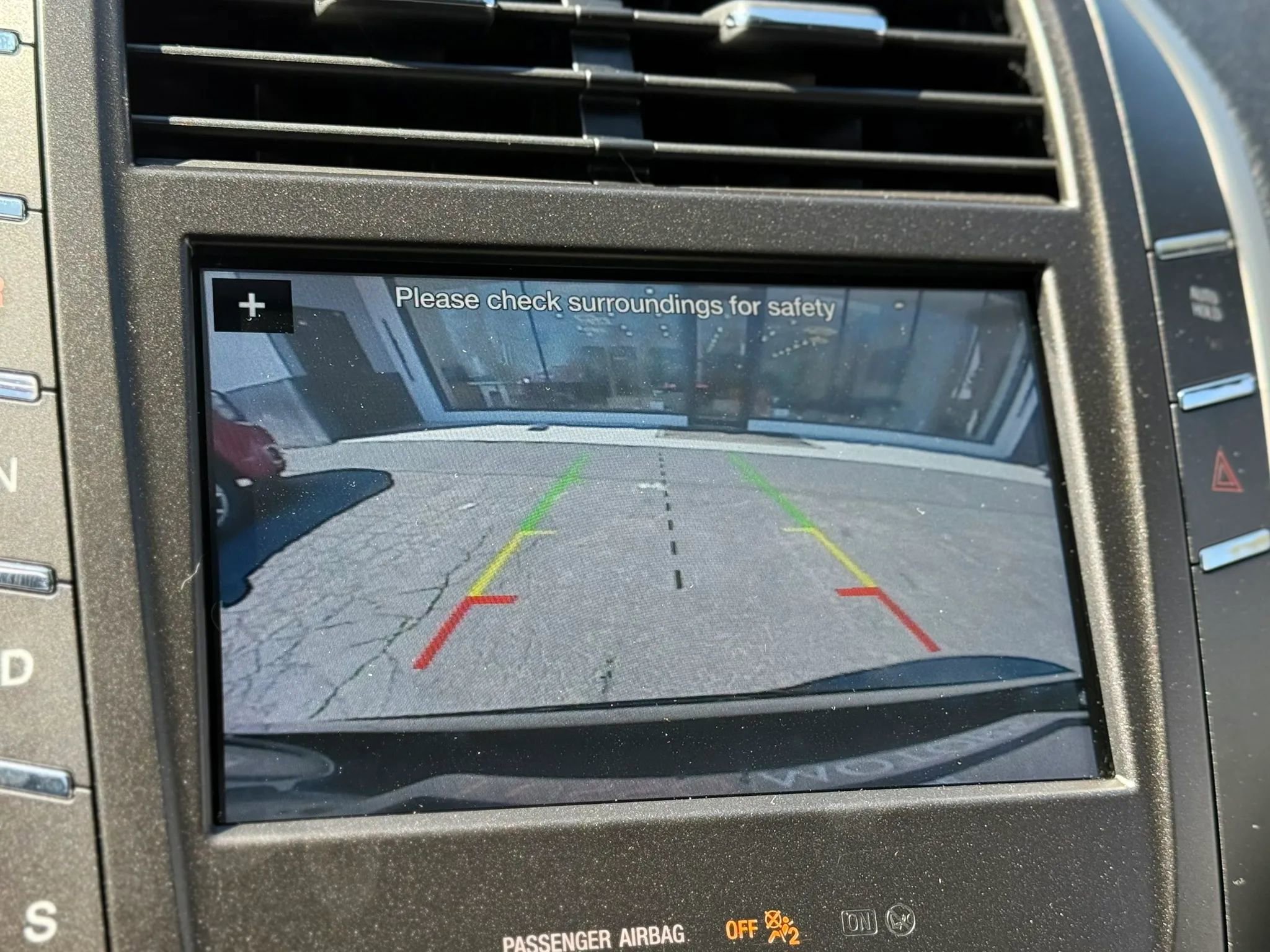 Used 2017 Lincoln MKC Premiere image 13