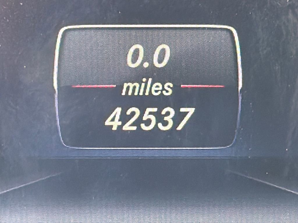 Used 2014 Mercedes-Benz SLK 350 image 23