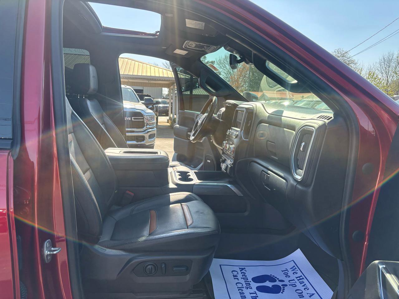 Used 2022 GMC Sierra 2500 AT4 w/ AT4 Preferred Package image 14