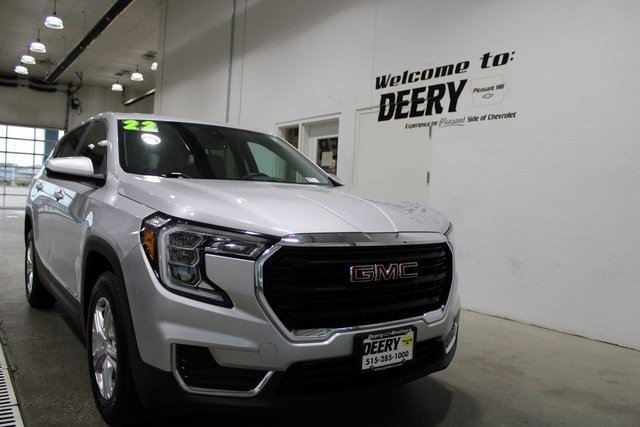 Used 2022 GMC Terrain SLE w/ Fleet Convenience Package
