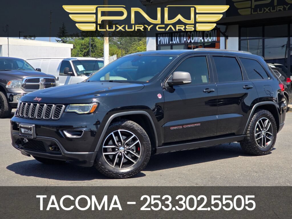 Used 2017 Jeep Grand Cherokee Trailhawk w/ Trailhawk Luxury Group