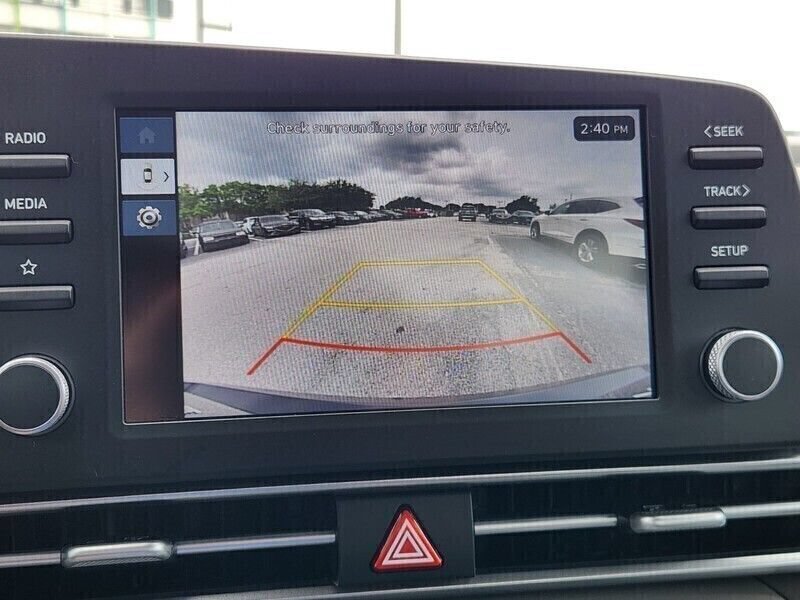 Used 2026 Hyundai Elantra SE w/ Cargo Package FWD image 10