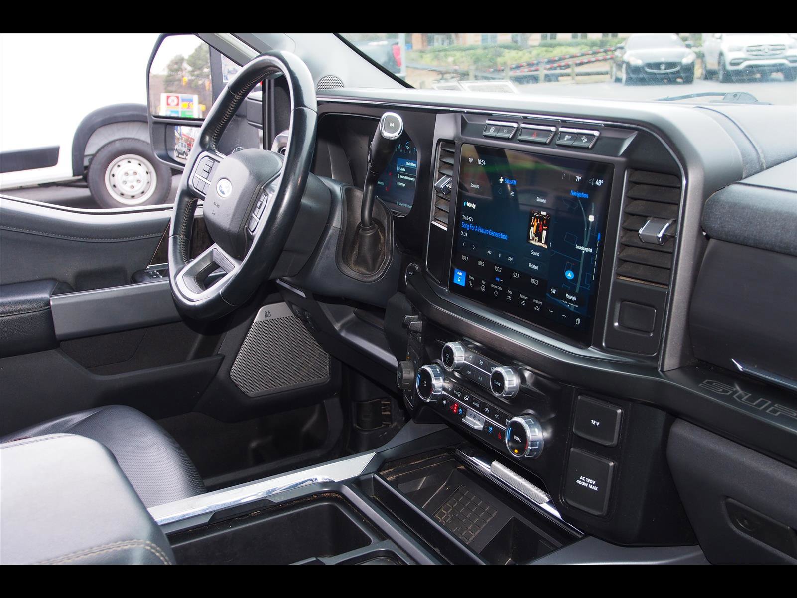 Used 2024 Ford F350 Lariat w/ Chrome Package image 12