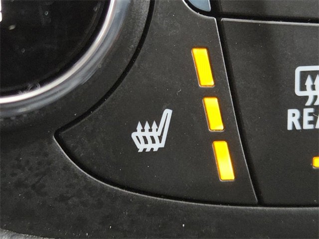 Used 2023 Chevrolet Equinox RS w/ LPO, Floor Liner Package image 7