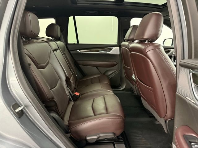 Used 2022 Cadillac XT6 Premium Luxury w/ Technology Package image 15