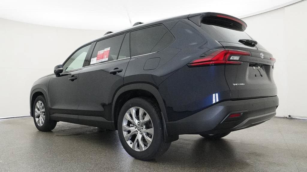 New 2026 Toyota Grand Highlander AWD Hybrid image 21