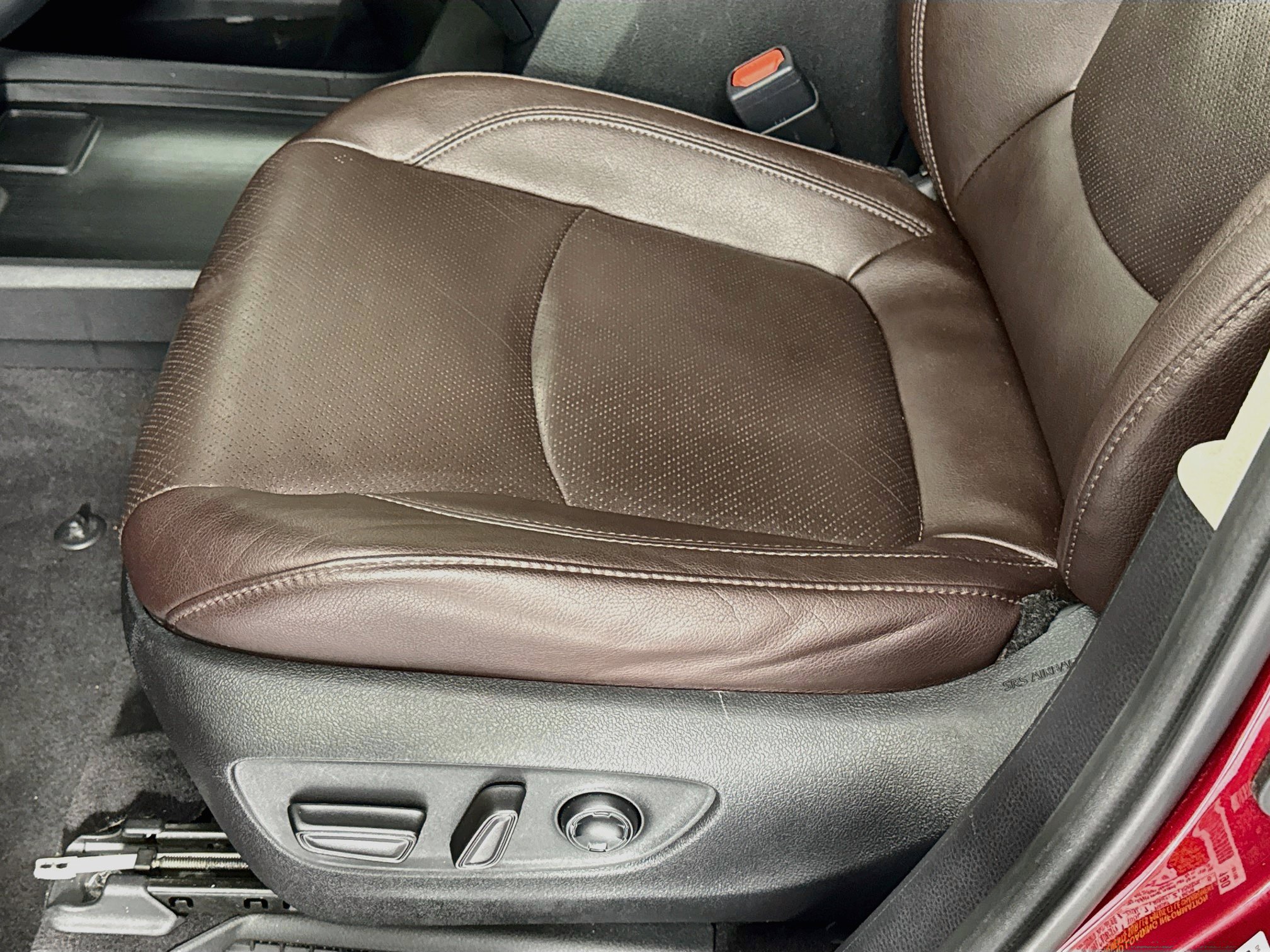 Used 2022 Toyota Sienna Platinum FWD image 20