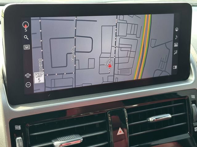 Used 2023 Lexus GX 460 Luxury w/ Sport Design Package AWD/4WD image 13