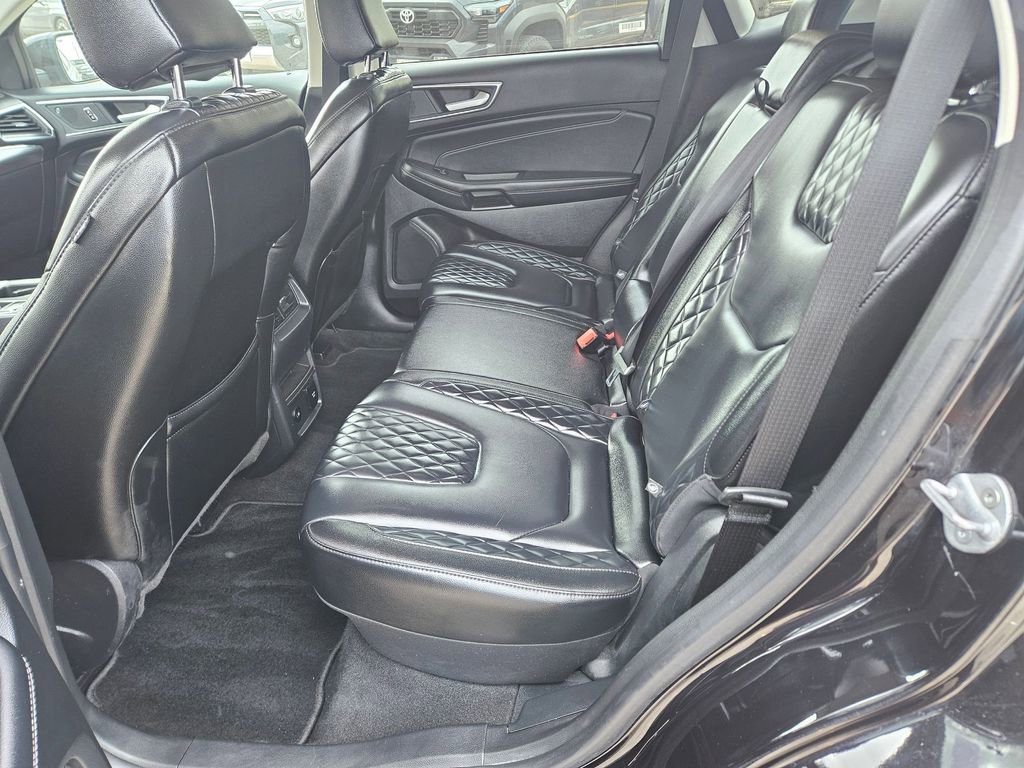Used 2024 Ford Edge Titanium image 27