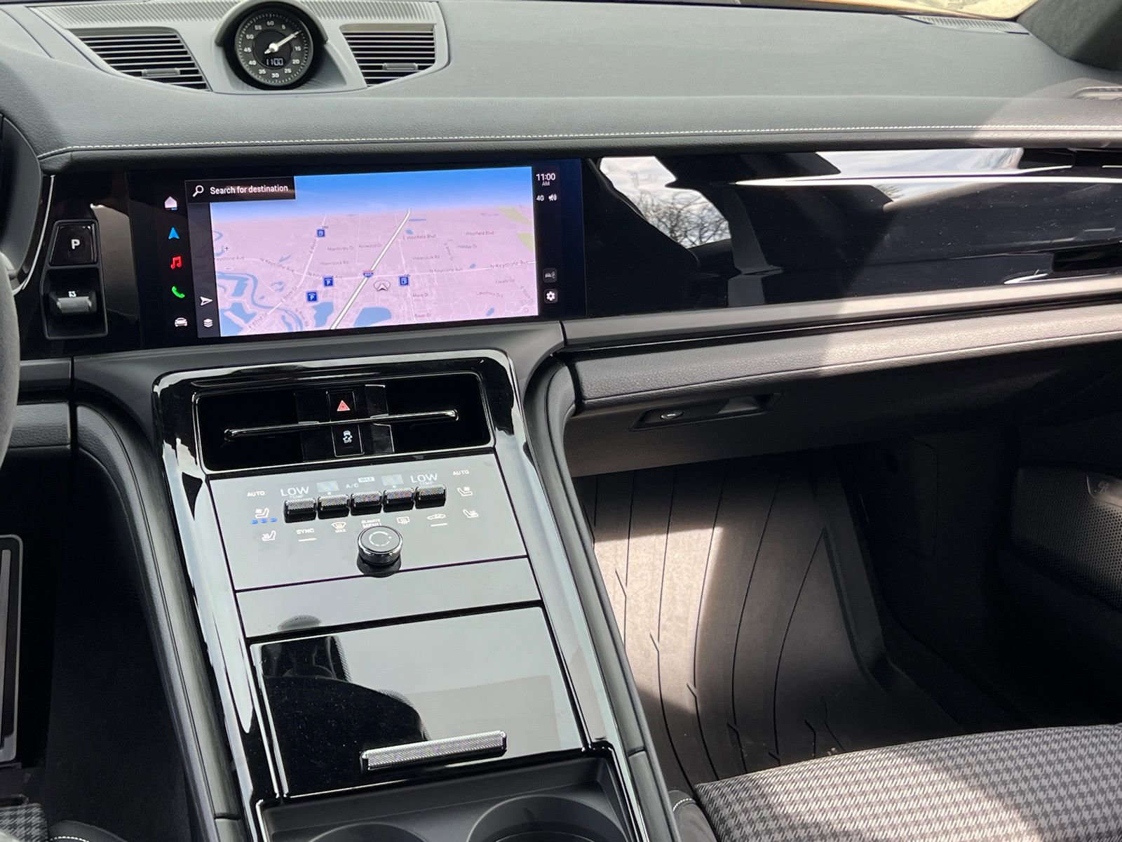 Certified 2026 Porsche Panamera GTS image 29