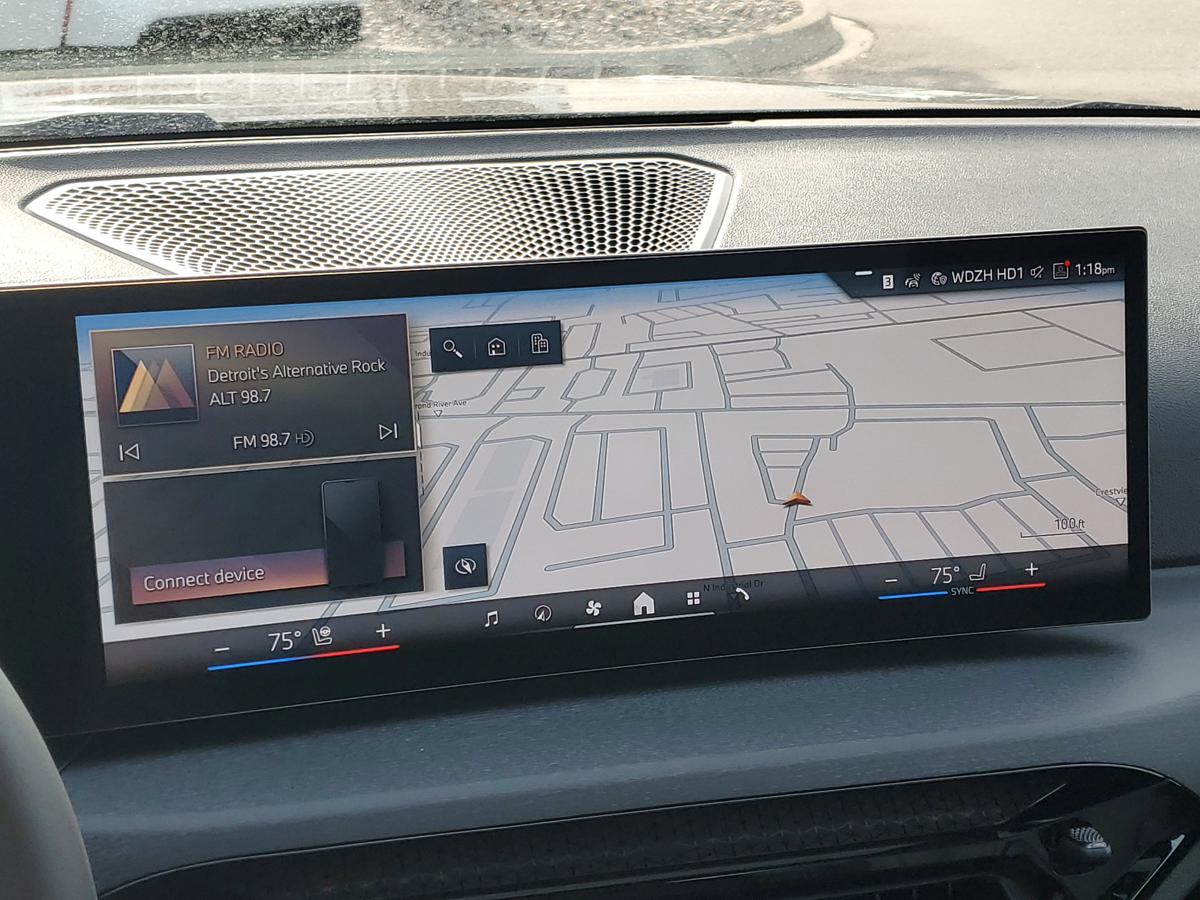 New 2026 BMW 330i xDrive Sedan w/ Convenience Package image 17