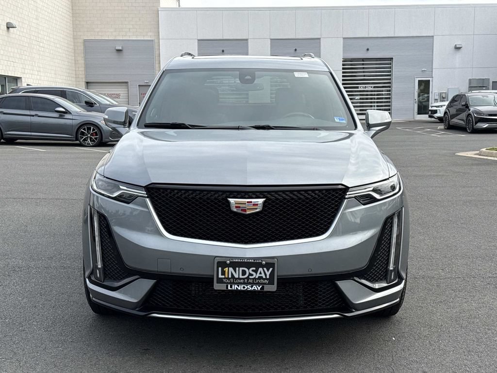 Used 2023 Cadillac XT6 Sport AWD/4WD image 7