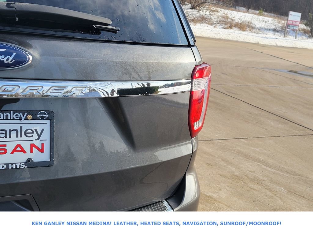 Used 2018 Ford Explorer XLT w/ Equipment Group 202A image 15