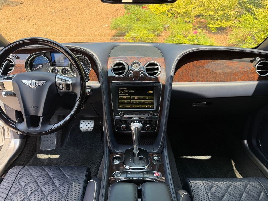 Certified 2018 Bentley Flying Spur V8 AWD/4WD image 5