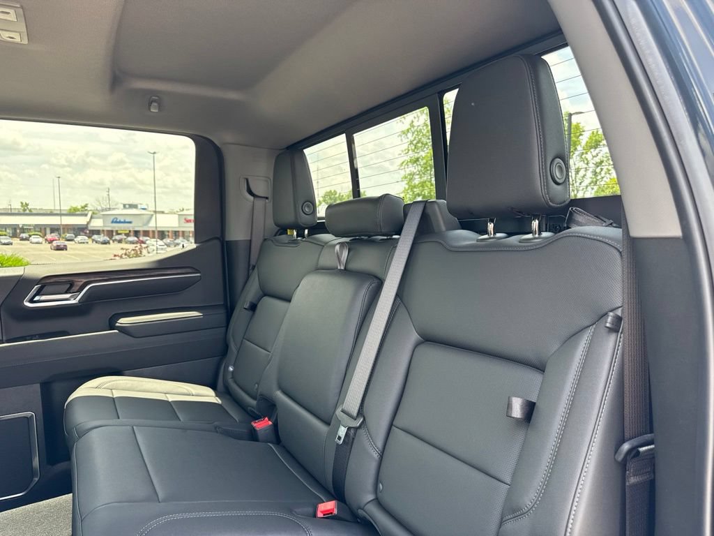 New 2026 GMC Sierra 1500 SLT w/ SLT Premium Plus Package AWD/4WD image 31