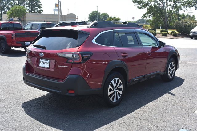 Used 2024 Subaru Outback Premium AWD/4WD image 5