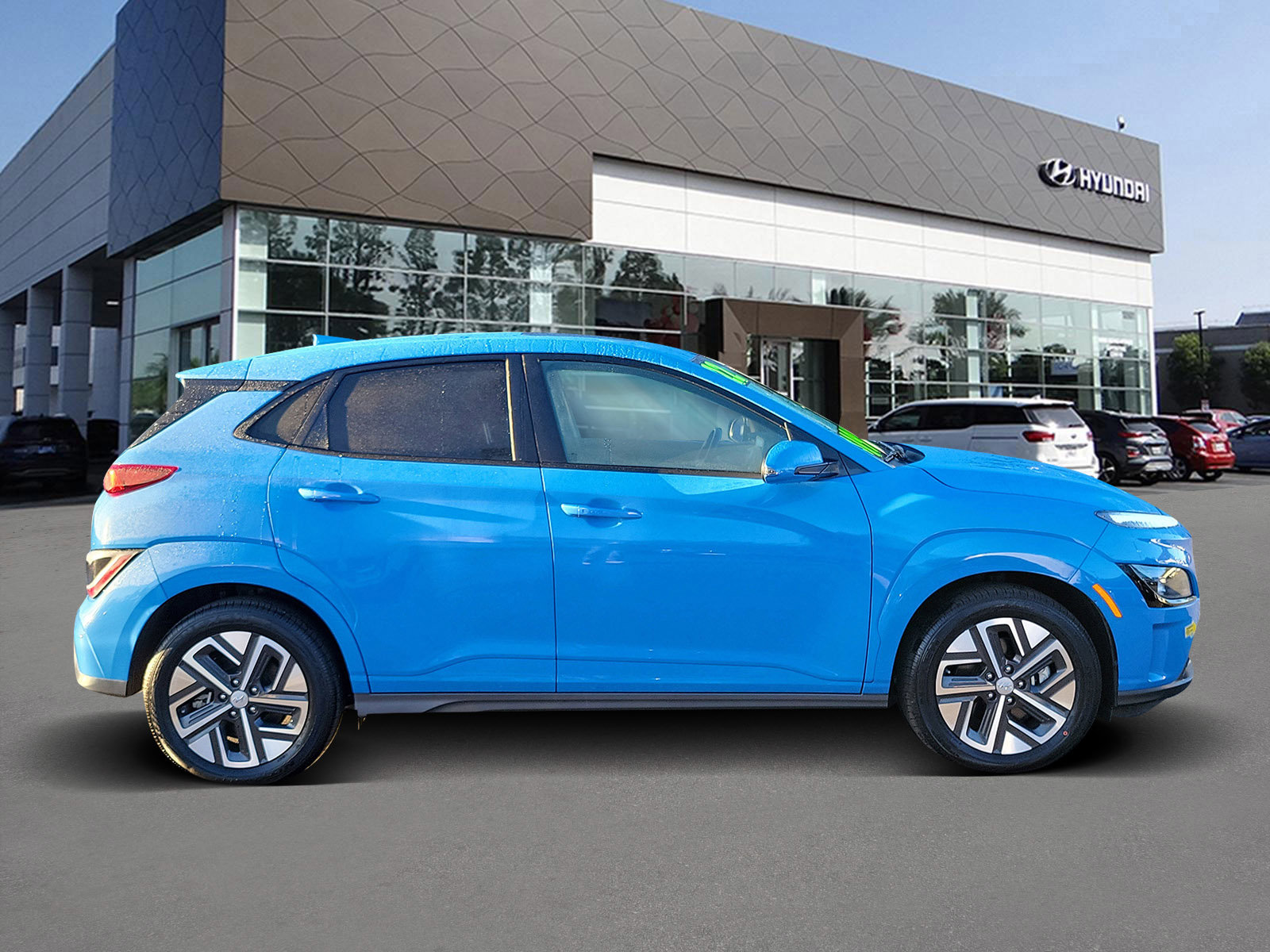 Certified 2022 Hyundai Kona SEL w/ Convenience Package image 4