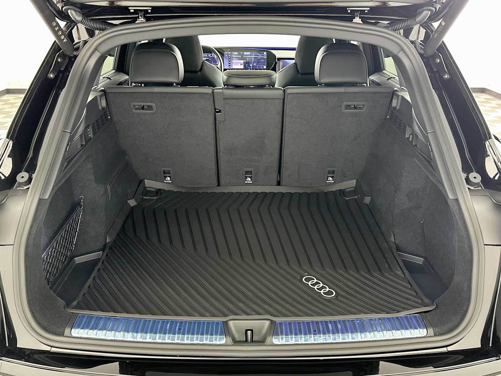 New 2026 Audi SQ5 Premium Plus AWD/4WD image 24
