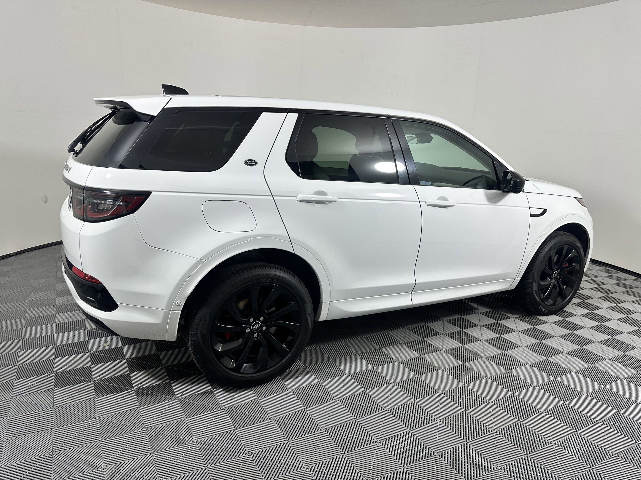 Used 2025 Land Rover Discovery Sport S AWD/4WD image 19