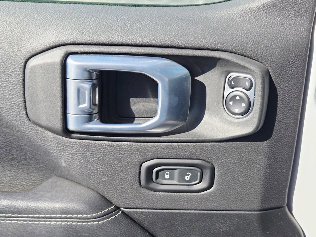 Used 2021 Jeep Wrangler Unlimited Rubicon 4xe w/ Steel Bumper Group image 43