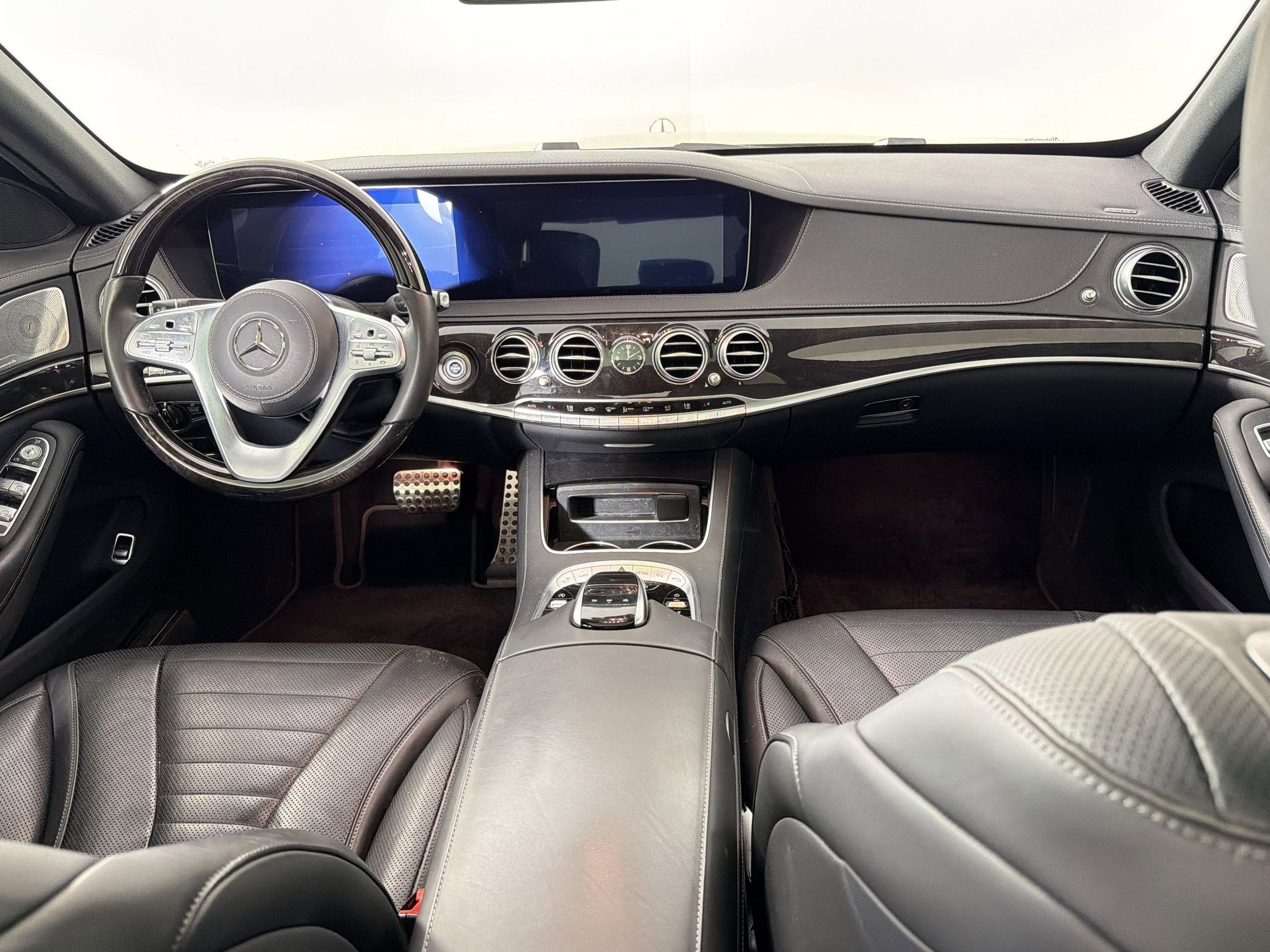 Used 2020 Mercedes-Benz S 560 Sedan image 19