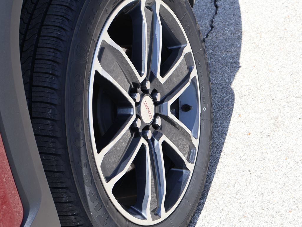 Used 2020 GMC Acadia SLT w/ Driver Alert Package II FWD image 39