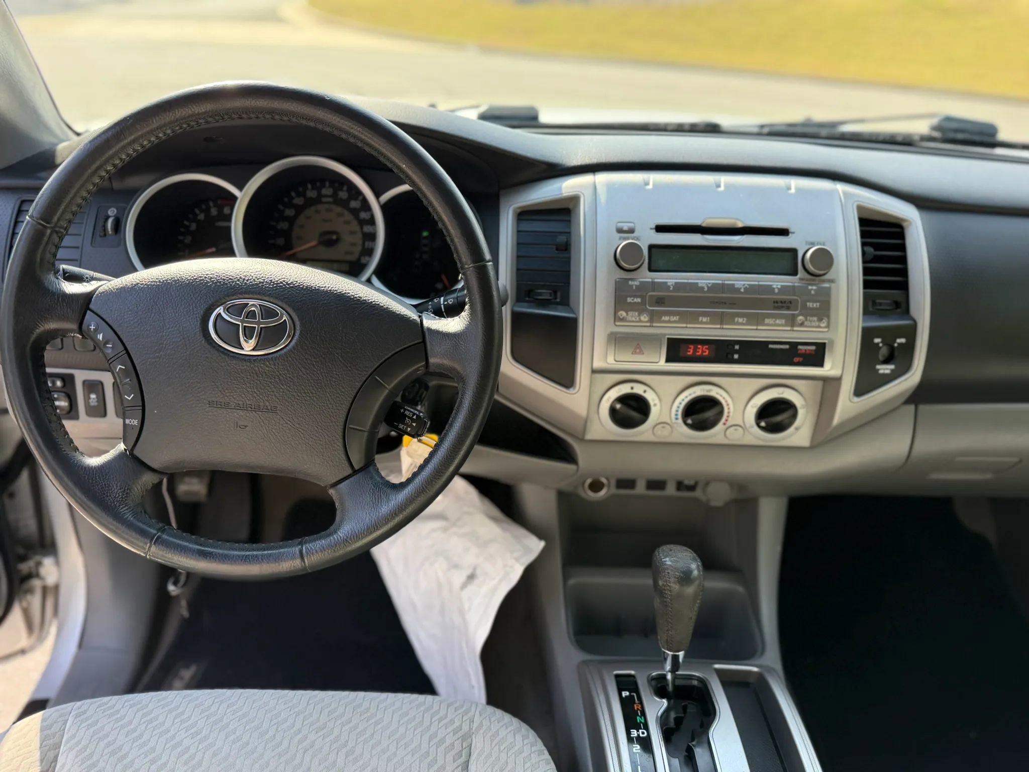 Used 2010 Toyota Tacoma 2WD Access Cab image 15
